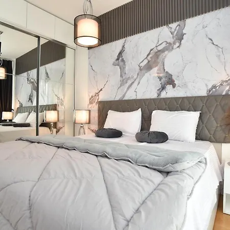 Appartement Luxury One Bedroom In Beachfront *
